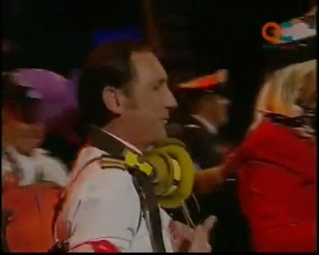 Chirigota - Air Con el Carair, Carair, Carair - Actuación Completa en PRELIMINARES - Carnaval 2009 - YouTube