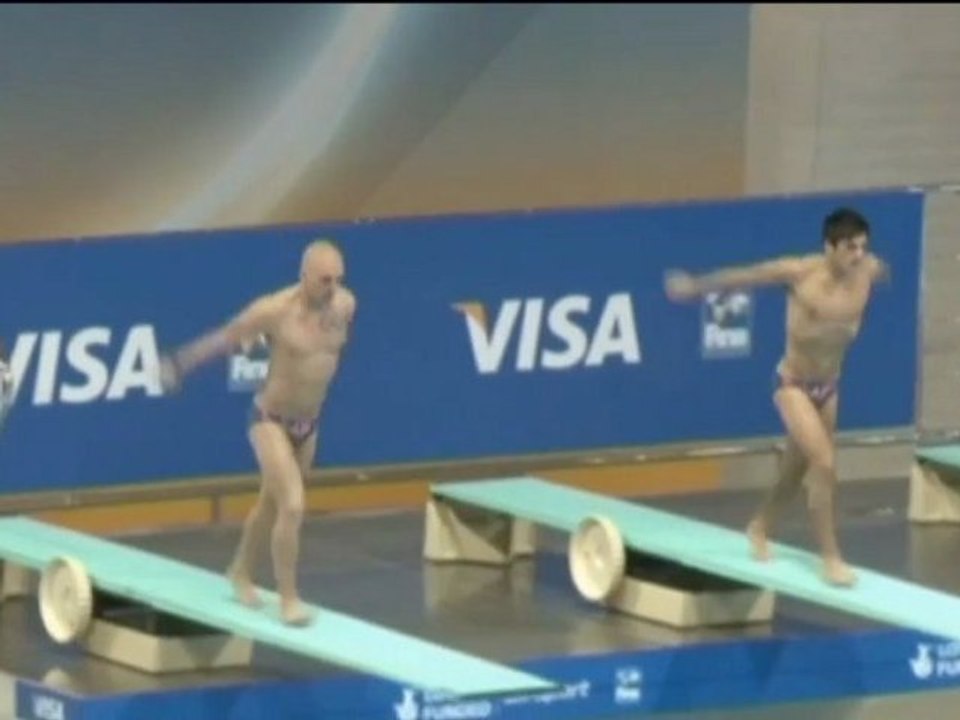 Chinesen dominieren im Turmspringen