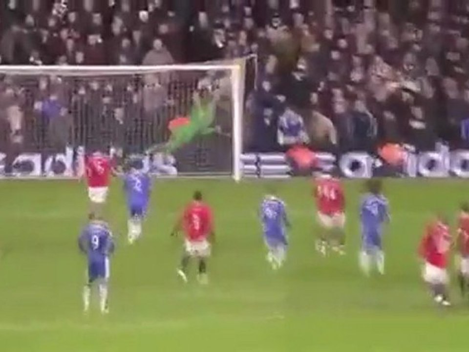 İmkansızı kurtaran kaleci - David de Gea http://resortpropertyturkey.com/tr