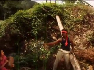Chilambu - Kr Vijaya Tries To Escape