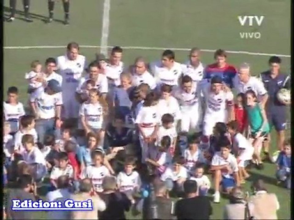 Compacto del partido Nacional vs River Plate (1ª Fecha Clausura 2012)