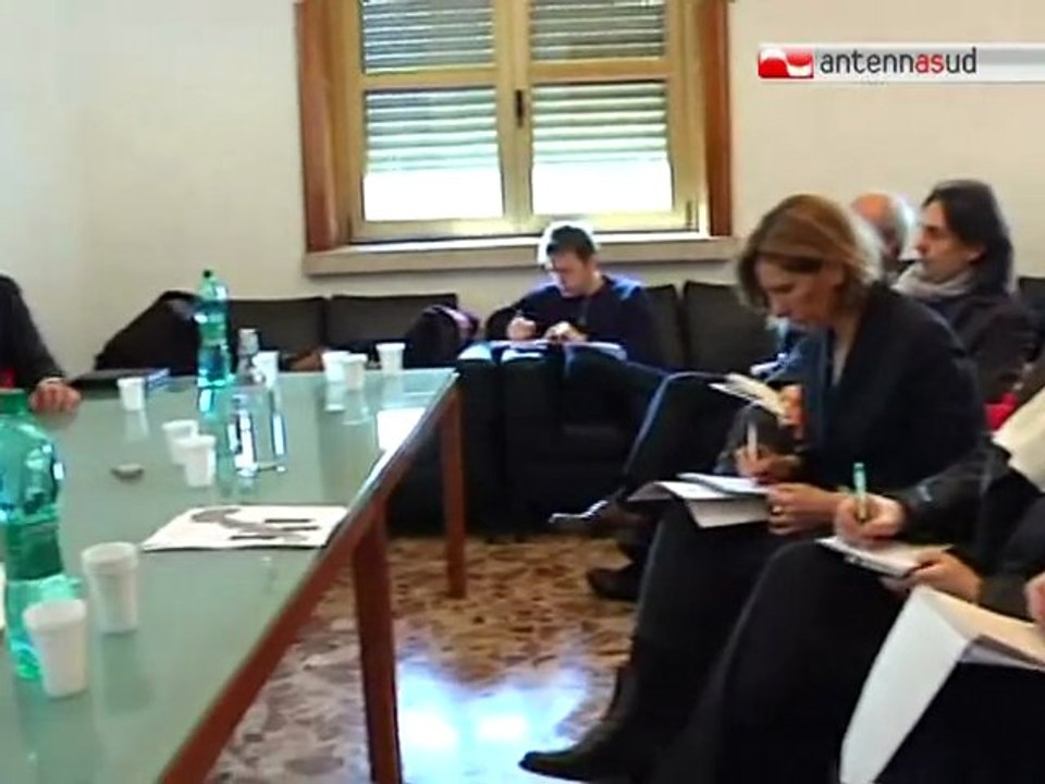 TG 20.02.12 Porti di Bari, Brindisi e Taranto insieme per conquistare il Mediterraneo e non solo