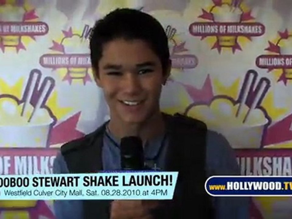 BooBoo Stewart Launching Shake at Millions of Milkshakes Westfield Culver City!