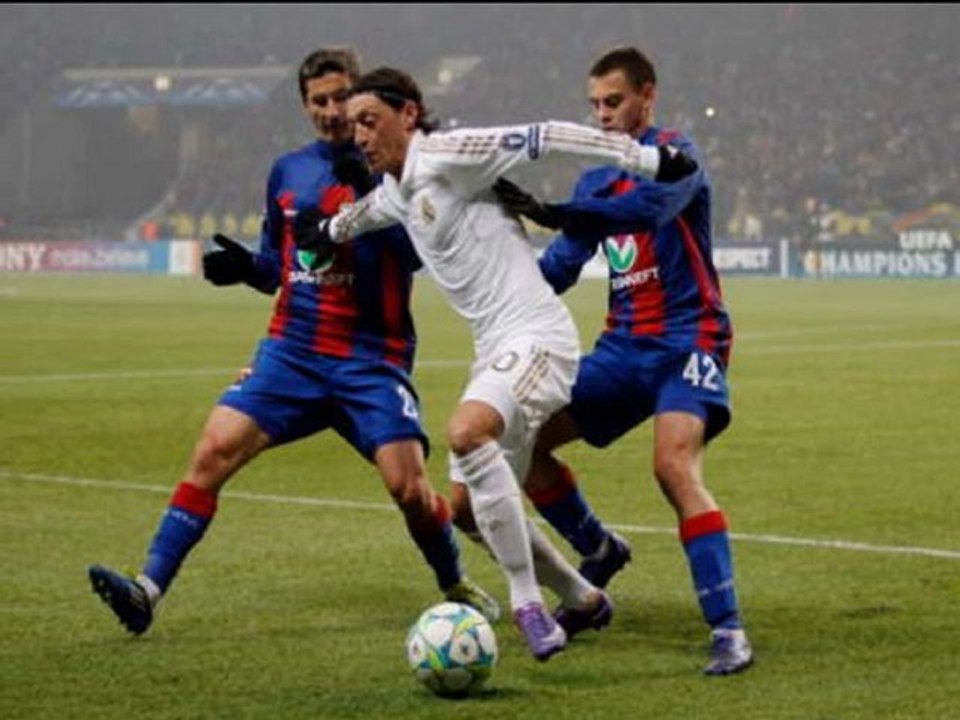 CSKA Moscow 1-1 Real Madrid_Ronaldo great-finish