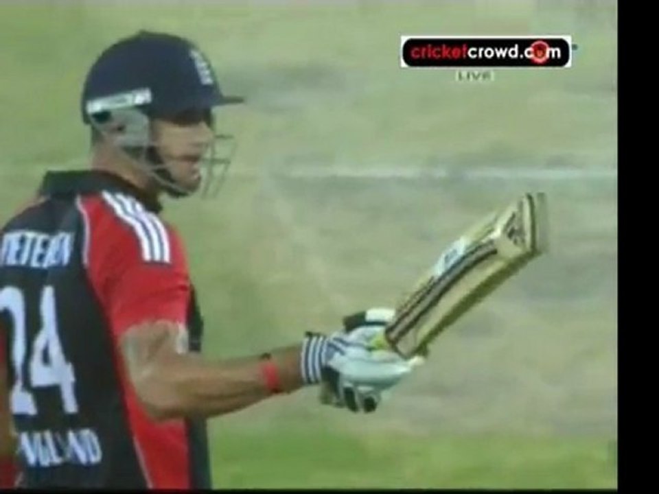 Pietersen ton secures whitewash
