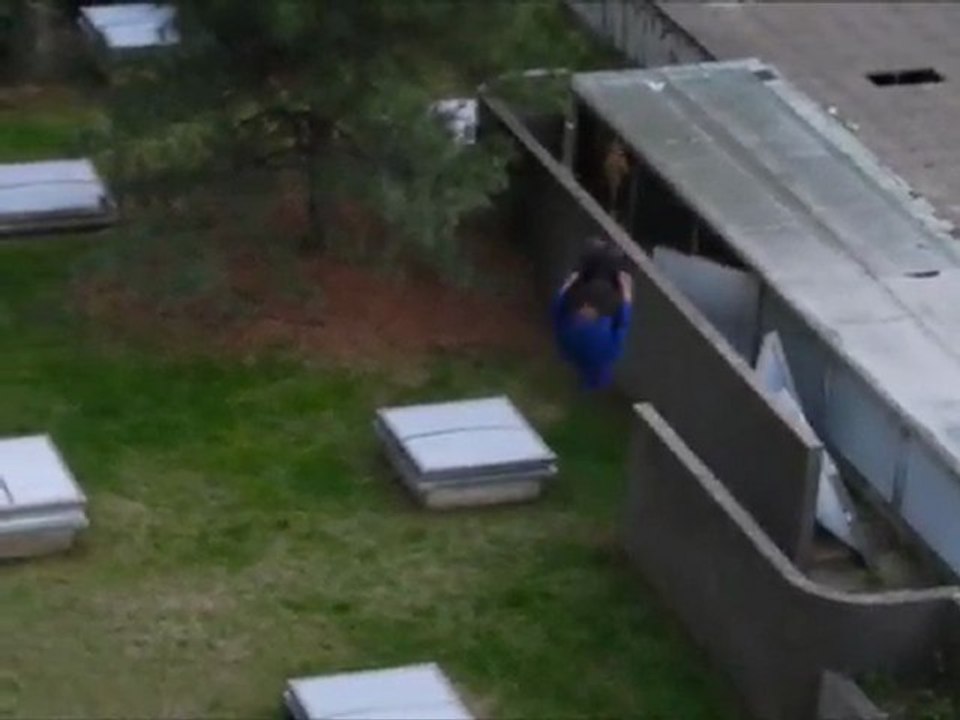 saut  du pauvre Yamakasi