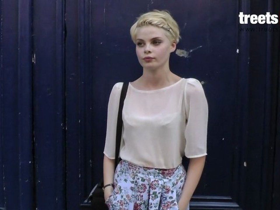 Street style video de Maisie