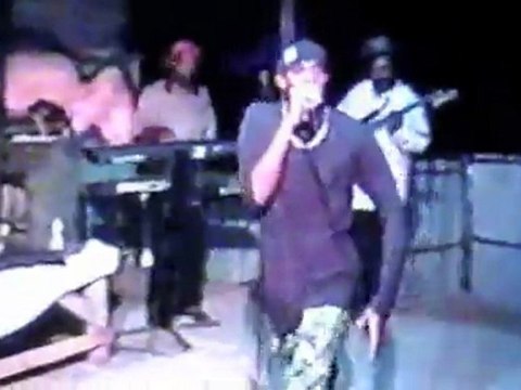 Mr. PECK, LIVE @ DE BUSS (pt1) IN NEGRIL JAMAICA, TURTLEMANTV