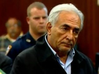 Strauss-Kahn held by police in French prostitution probe