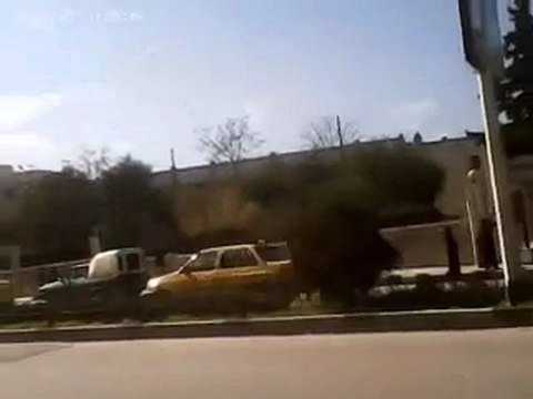 فري برس حماة انتشار الشبيحة بلباس مدني في العلمين 21 2 2012