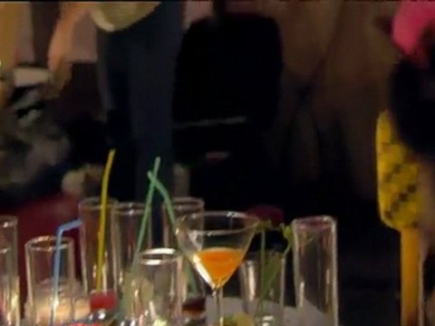 TV3 - Infidels - Infidels - Cap. 30: I tu pots parar de tocar, hòstia? (Cruz)