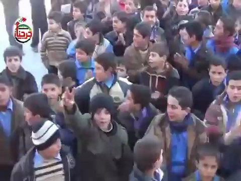 فري برس ادلب جرجناز مظاهرة طلابية تطالب باعدام الطاغية 20 2 2012