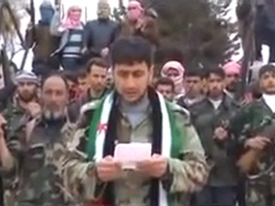 فري برس   حمص تشكيل كتيبة العقيدات في الرستن 19  2  2012