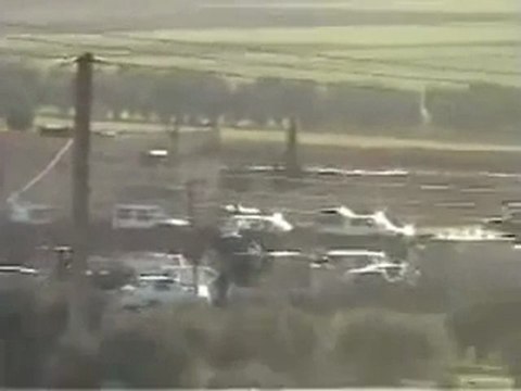 فري برس حلب الاتارب المحتلة انتشار دبابات كتائب الأسد و سياراته العسكرية على مدخل الاتارب 20 2 2012 ج2