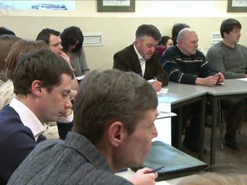 Election: engouement des Russes pour devenir observateurs