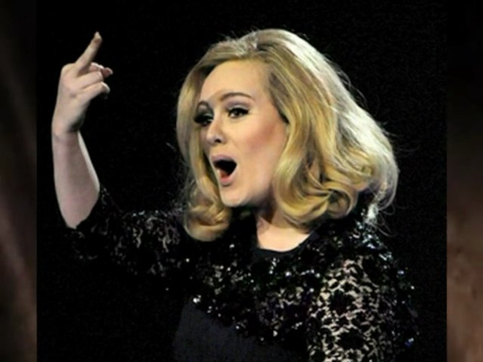 Adele Apologizes For Flipping Middle Finger - Hollywood Scandals