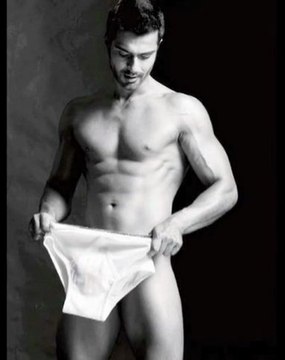 After Veena Malik, It's Ashmit Patel's Turn To Go Nude - Bollywood News