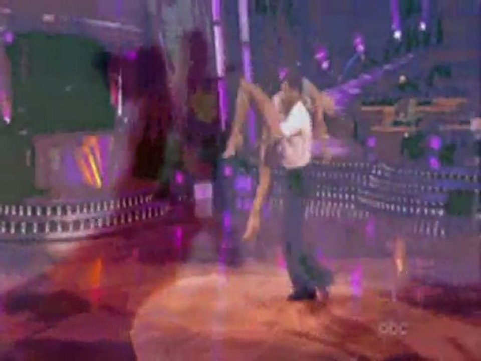 CHCĘ  ZATAŃCZYĆ Z  TOBĄ