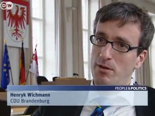 "Henryk from the Back Row"- Small-town politics at a cinema near you | People