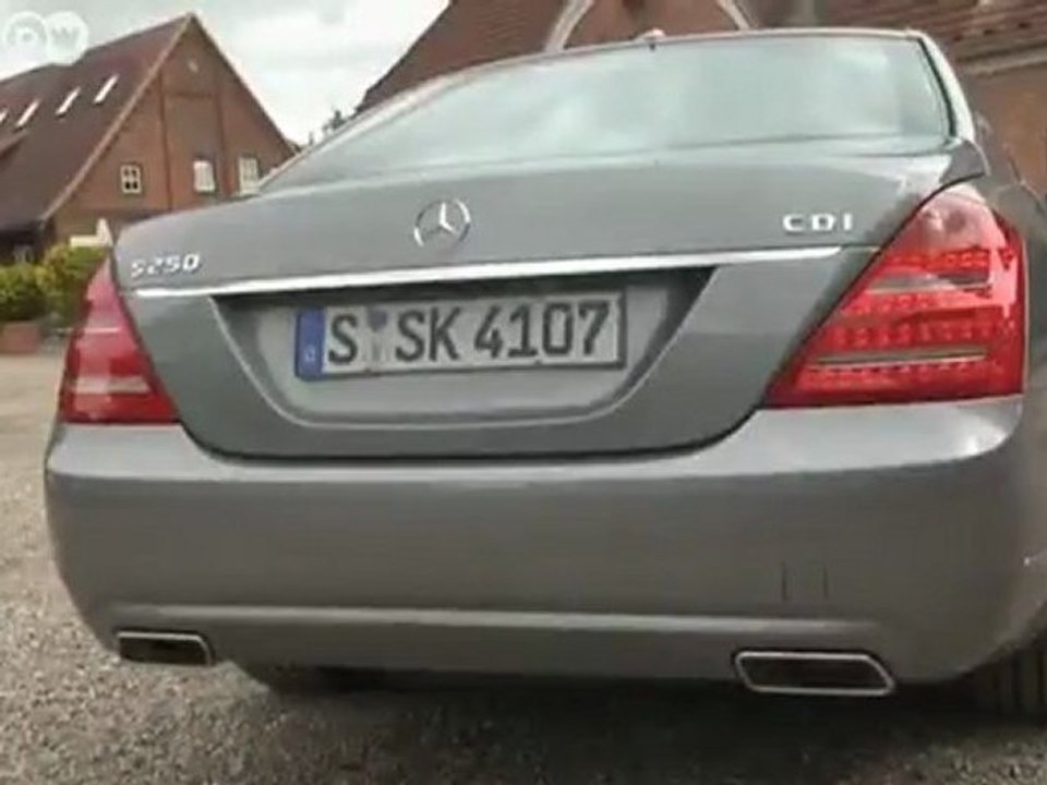 Compare it: Porsche Panamera S Hybrid - Mercedes S- Class S 250 CDI BE | drive it!