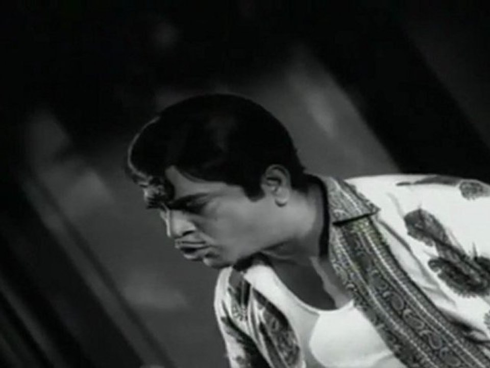 Deivam Pesuma - Discussion Of Two villains