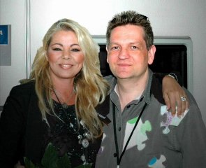 SANDRA greets RADIO NORA listeners ( 2009 )