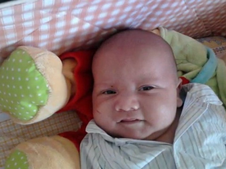 bébé léo de la naissance a 4 mois que du bonheur !!!!