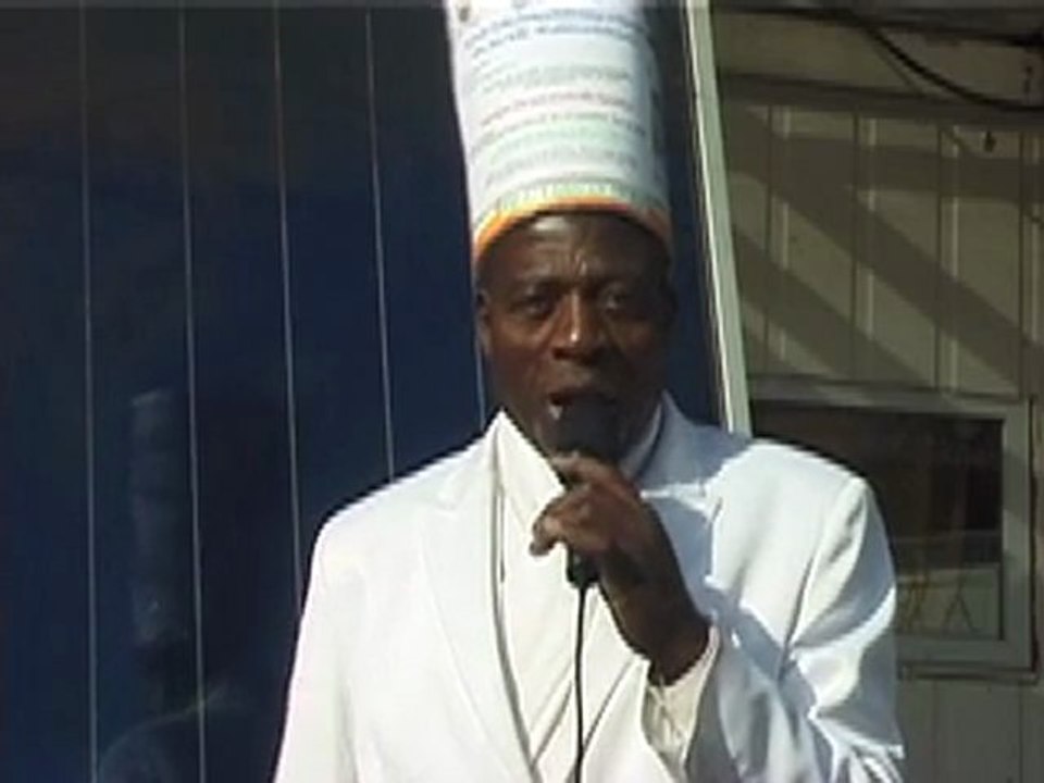 Frankfurter OB Kandidat 2012 - für Frankfurt: Solar OB Jean Jules Tatchouop - bravo !!!!!!  Frankfurter OB - Wahl 2012