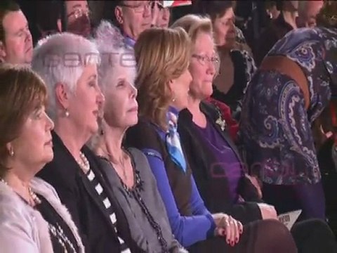 Desfile de La Asociación Sevillana de Esclerosis Múltiple