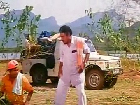 Enga Oor Singam - Venkatesh And Nagma COmedy