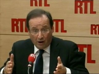 Скачать видео: EXCLU - François Hollande a répondu aux auditeurs de RTL