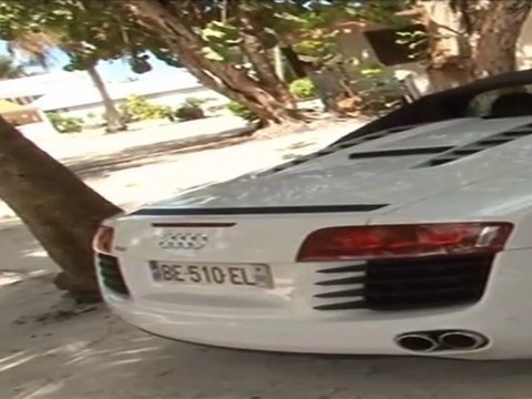 Un coupé allemand sous les cocotiers