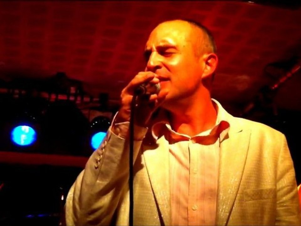 Nico Wayne Toussaint " How Long To Heal" dans le Blues Café Live