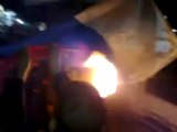 فري برس  ريف دمشق  عربين المنكوبة    حرق العلم الروسي في مسائية 22 2 2012