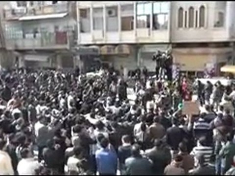 فري برس حمص تشيع الشهداء في حي الخالدية 22 2 2012