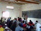 Seance de travail au collège de Mbodiène le 22 février 2012 avec la seconde classe de 5è