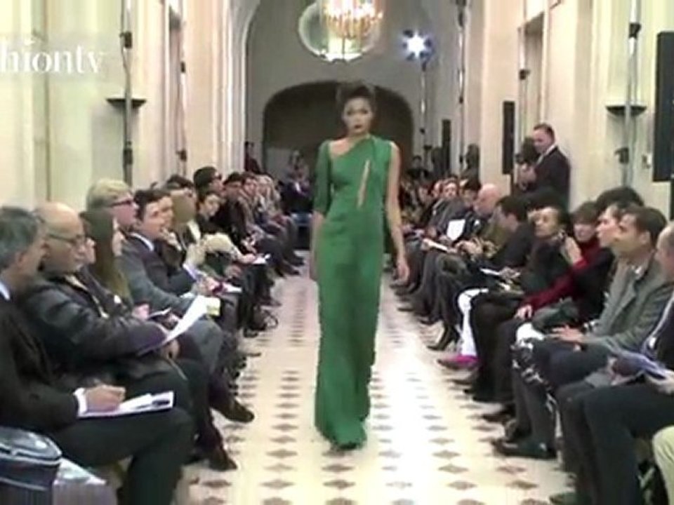 Atelier Gustavo Lins Spring 2012 at Paris Couture FW