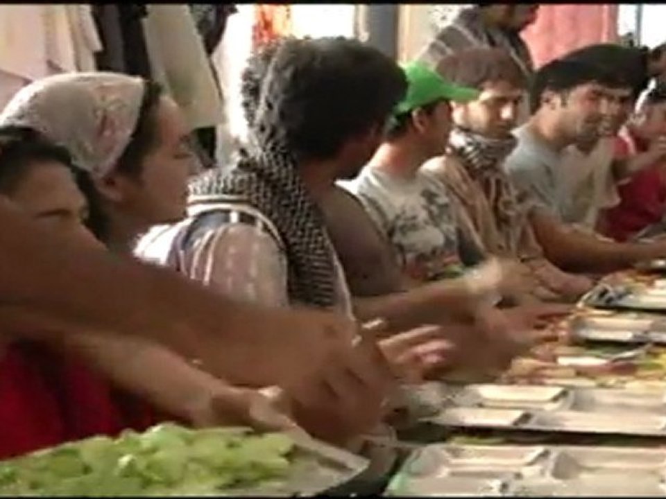 Kardeşlik Harcını Karan TGB'liler Öğle Arasında(Temmuz 2010)