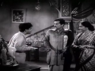 Kutumbha Gauravam - Padmanabam And Rajanala Discussion
