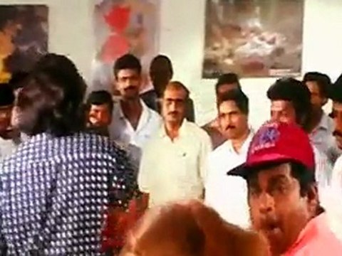 ENGA OOR SINGAM - Venkatesh And Nagma Conversation