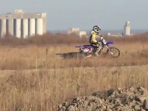 1er essai montage B.A CROSS