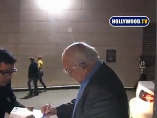 Ed Asner Leaves Special Benefit Reading of "110 Stories" At The Geffen