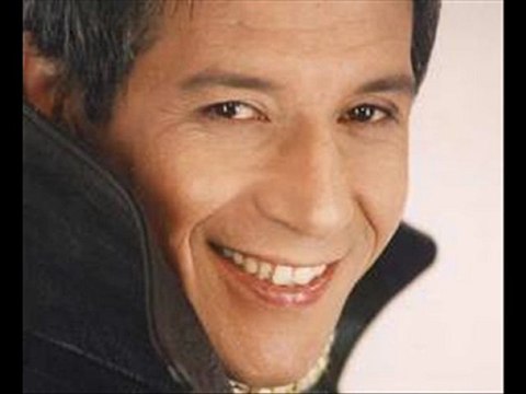 MUSTAFA YILDIZDOĞAN SENİN UMRUNDAMI ŞİİRLİ RAHMİ