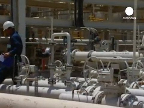 El petróleo alcanza los 124 dólares