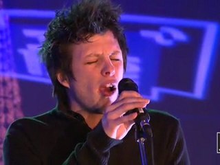 Charles Pasi / up to us