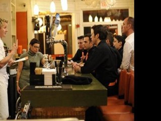 Watch Who Do You Think You Are? - Season 3, Episode 3 (Blair Underwood) Part 1 of 17 720p