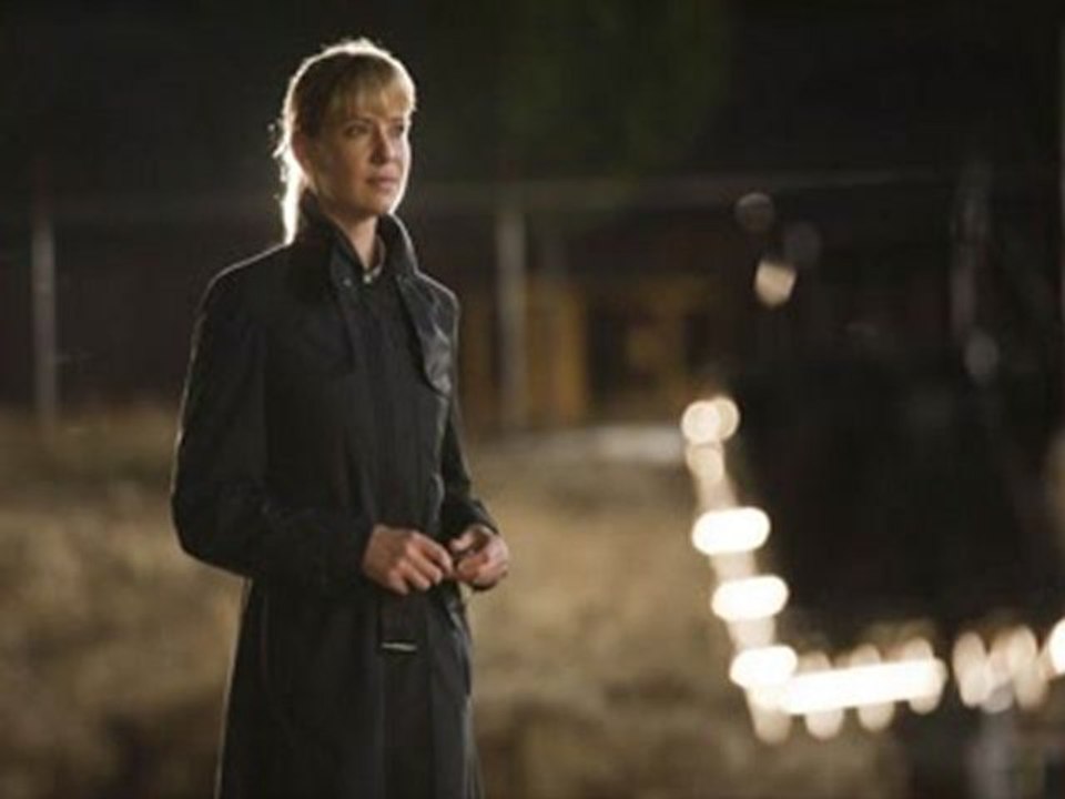 Watch Who Do You Think You Are? - Season 3, Episode 3 "Blair Underwood" part 1