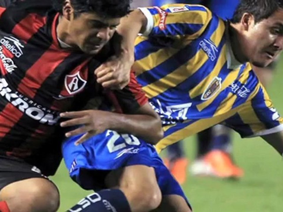 Mediotiempo.-EnFaSanLuisVsAtlasCL12.mov