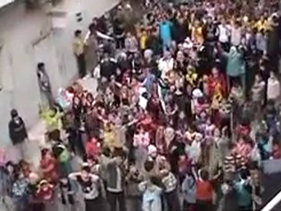 فري برس  حمص  كرم الزيتون ياالله باباعمر ياالله 22 2 2012