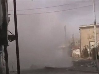 فري برس  حمص  باباعمرو  قصف الحي لعن الله الصامتين 22 2 2012  ج2